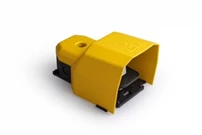 PPK Serisi Plastik Korumalı 1NO+1NC Taşıma Kol Delikli Tekli Sarı Plastik Pedal